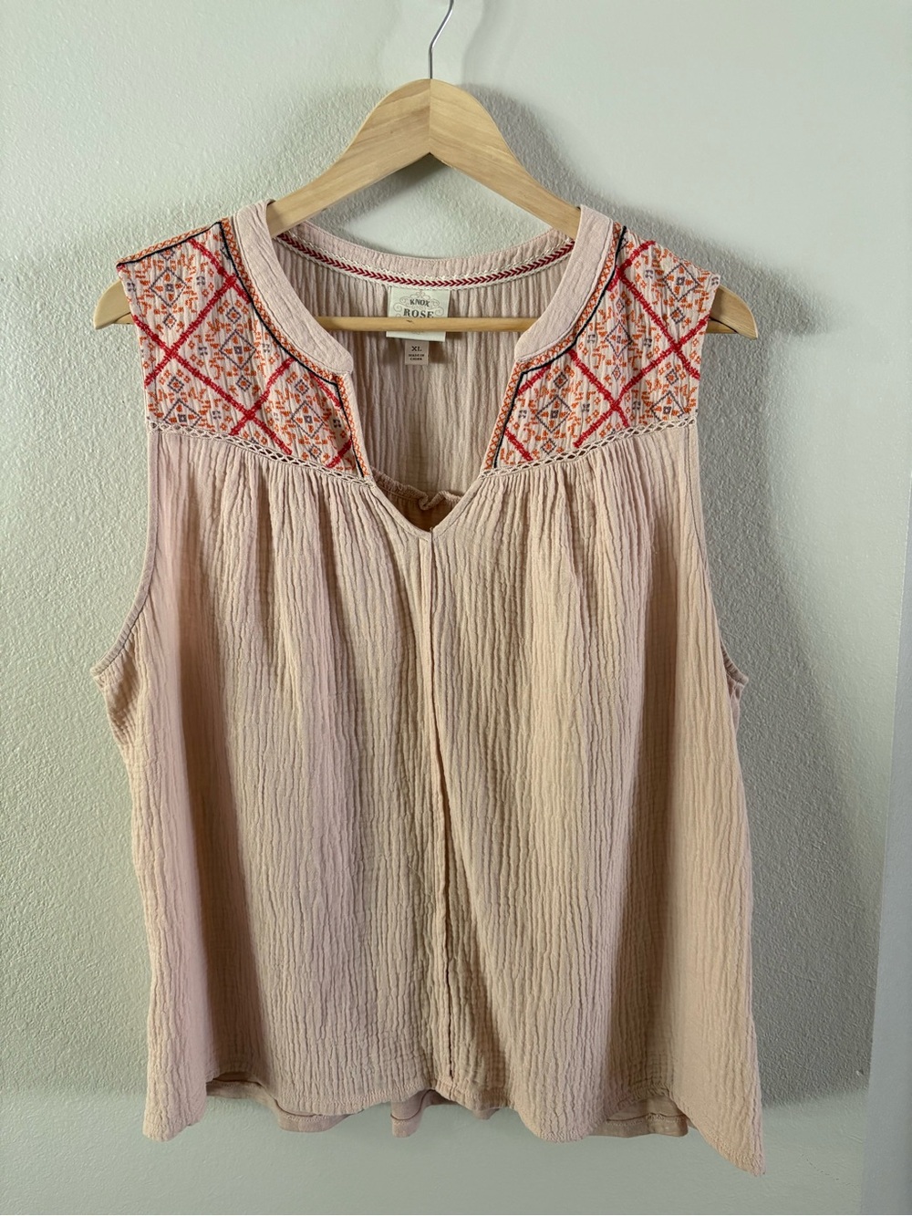 Knox Rose Peach Embroidered Yoke Sleeveless Camisole